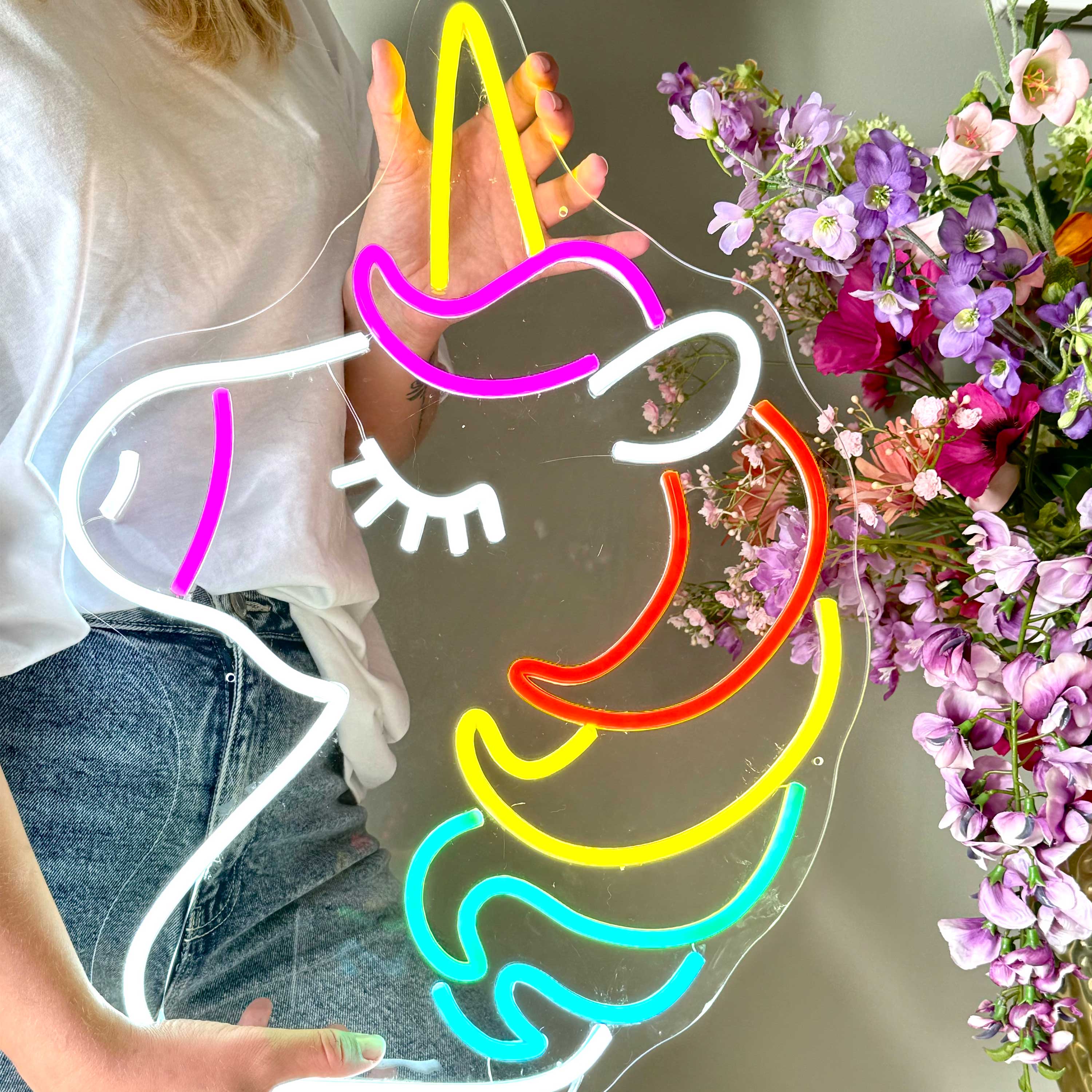 Neon Sign Unicorn 2